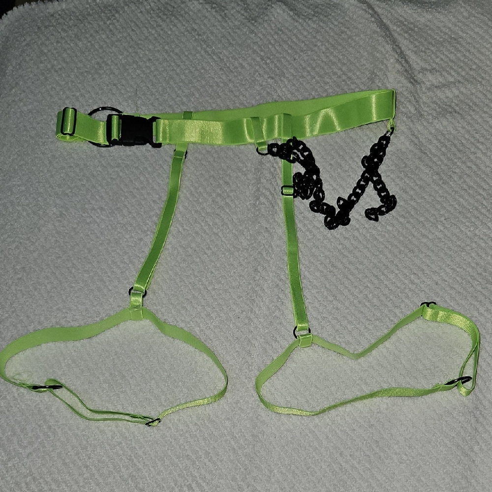 Iheartraves Accessories